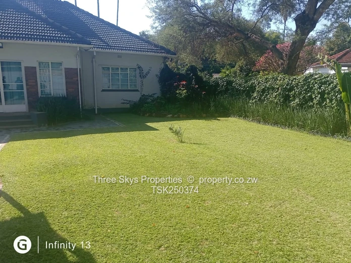 Eastlea House For Sale Close To Robert Mugabe