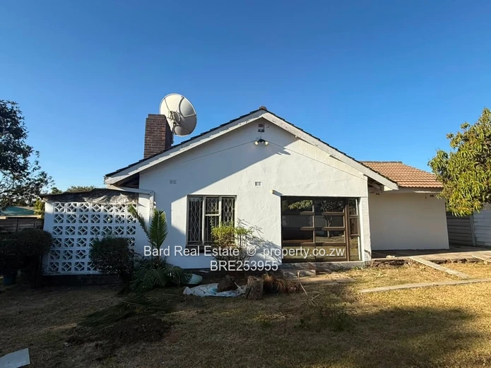 Spacious 3-Bedroom House for Rent in Prime Mabelreign Area.