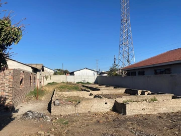 Stands & Residential Land
