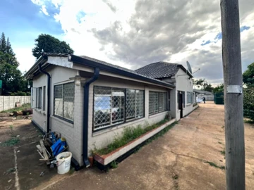 Commercial & Industrial Land