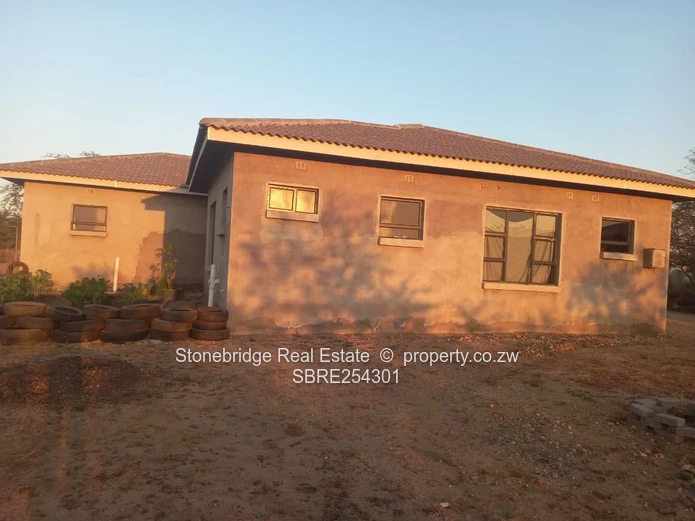 5 Bedroomed House in Beitbridge For Sale