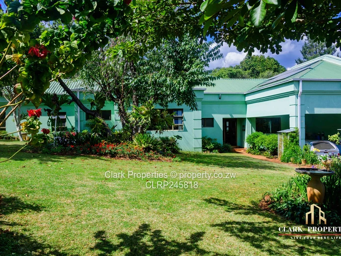 Immaculate, Spacious Townhouse