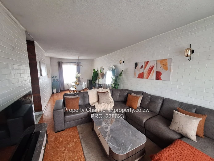 Old Marlborough cozy duplex just off Harare Drive.