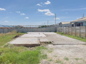 Stands & Residential Land