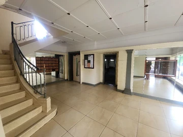 Flat & Apartment