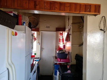 2 Bedroom Garden Flat