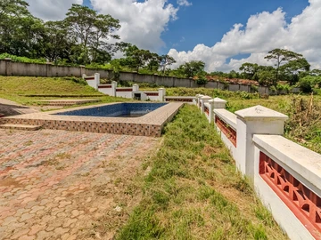 6 Bedroom Townhouse Complex