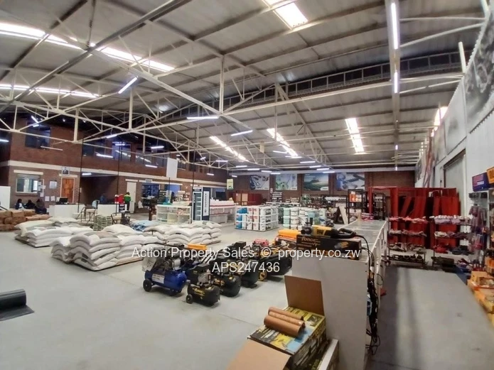 Warehouse And Retail Space To Rent In Msasa! 
