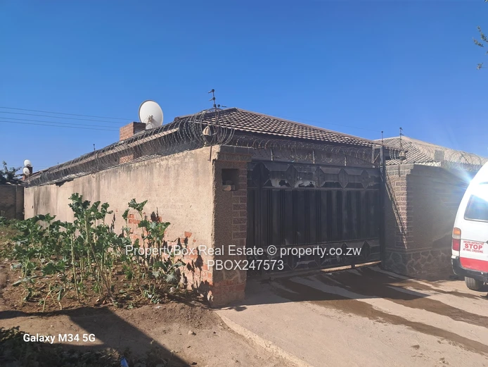 Southlea Park 4 House house for sale!