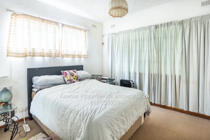 Main Road Frontage Churchill Ave-Commercial Possibilities!