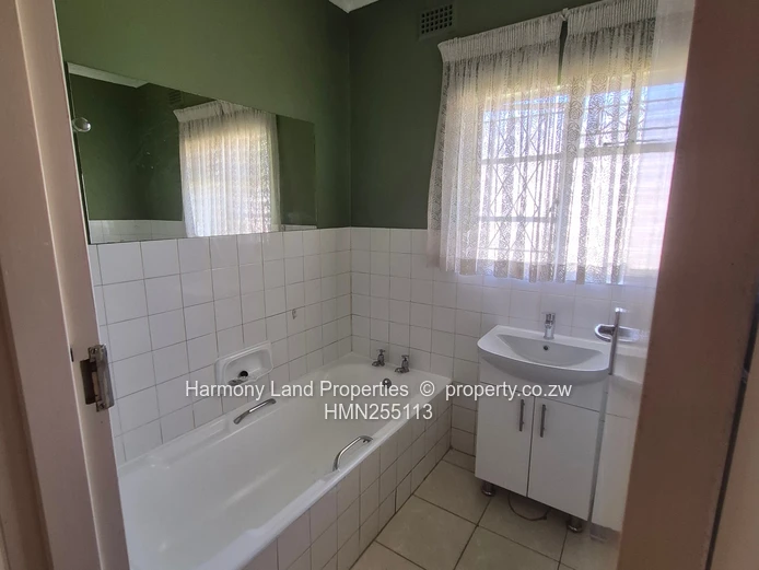 Milton House for Rent- 1500 (Sole Mandate)