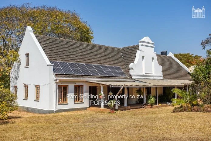 Character Home in Rolf Valley  (Sole Mandate)