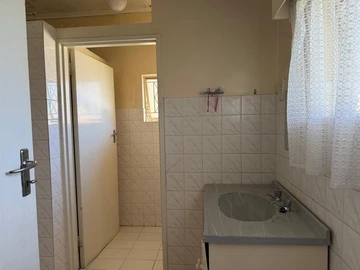 7 Bedroom House