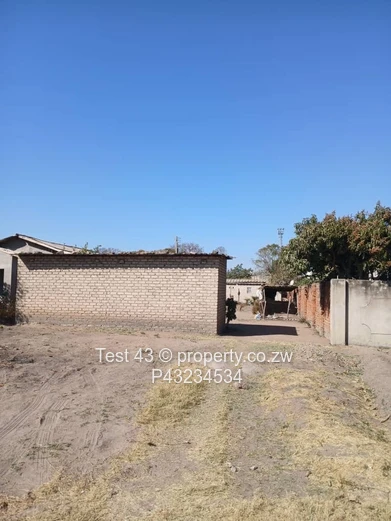 Chitungwiza land for sale 