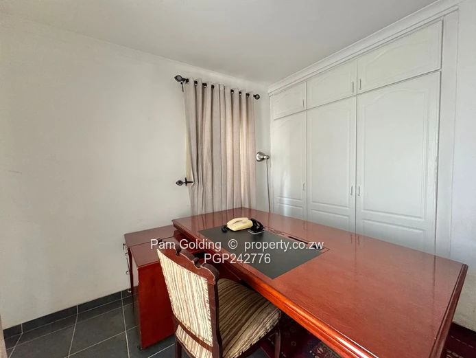 Furnished 2 Bedroom Flat - Upper Avenues