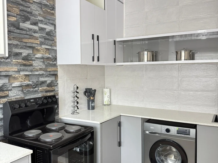 Kensington furnished 2bed garden flat to rent 