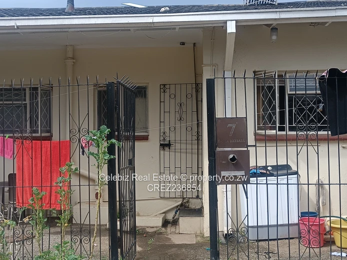 Chadcombe garden flat to rent