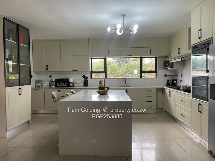 Executive 7 - Bedroom Home in Borrowdale (Sole Mandate)