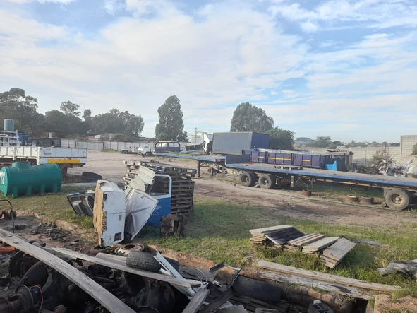 Commercial & Industrial Land