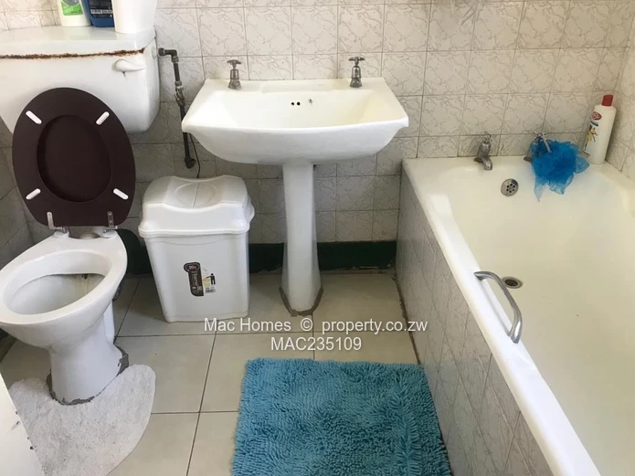 Townhouse/Commercial Property For Sale