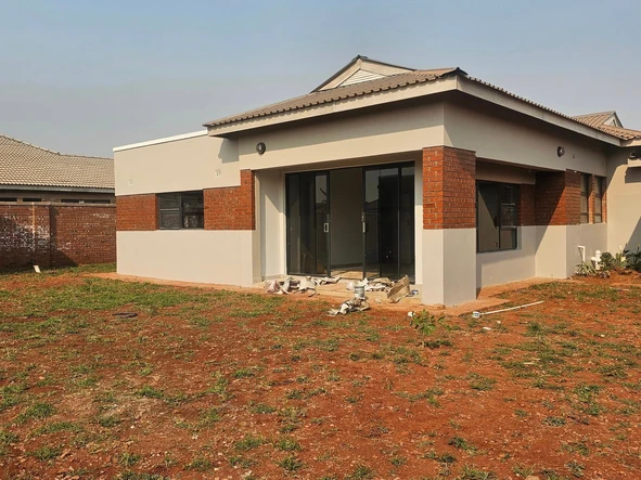 3 Bedroom Garden Flat