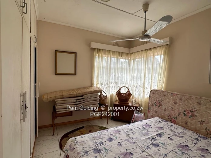 Charming, Compact Residence Set On Spacious Land