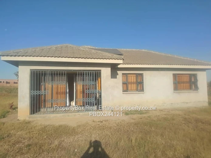 Sunway City property for sale with 3 bed cottage for $165 000