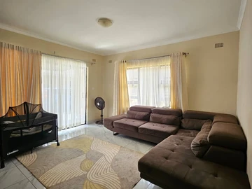 3 Bedroom Garden Flat