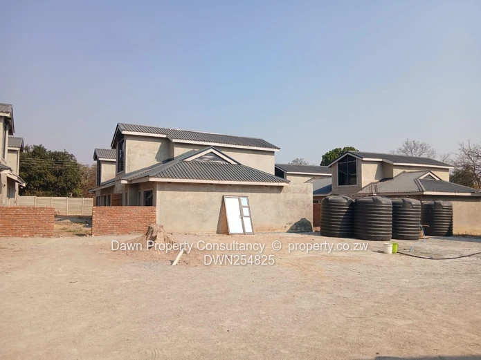 Greendale 3-Bedroom Cluster for Sale – Spacious Living & Prime Investment