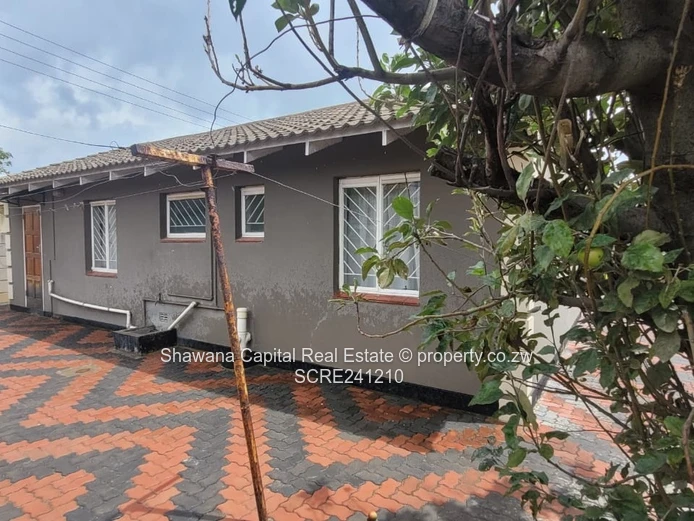 Neat 3 Bed House In Msasa Park