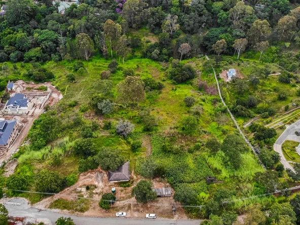 Stands & Residential Land