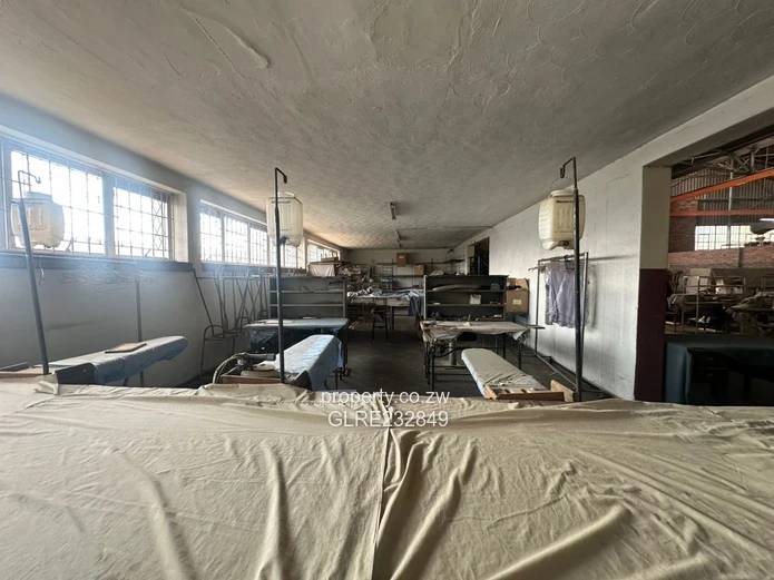 All in One (Business) Warehouse to Let Ardbennie