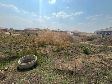 Stands & Residential Land