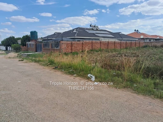 Glaudina 502m² Stand — Tarred Road & Full Services