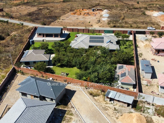 5-Bedroom Family Estate For Sale in Sunway City, Harare East 