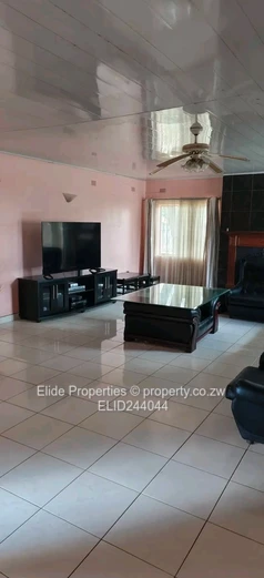 Borrowdale West: 4-Bed Home with Driveway & Garden