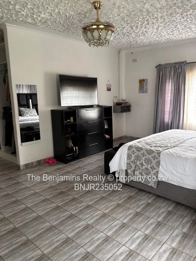 4 Bed 3 Baths House To Let In Avondale West