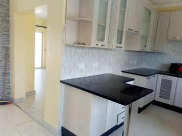 3 Bedroom Flat & Apartment