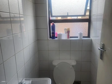 2 Bedroom Garden Flat