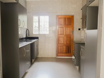 3 Bedroom Garden Flat