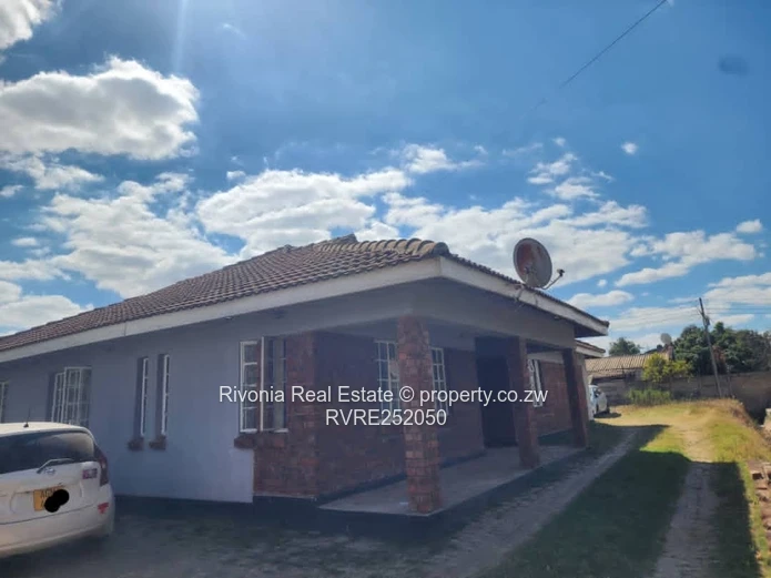 Spacious 4-Bed Home in Secure Walled Westlea