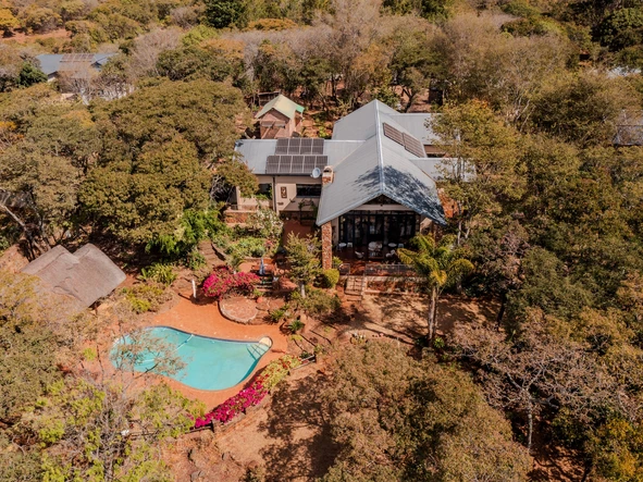 10 Bedroom House