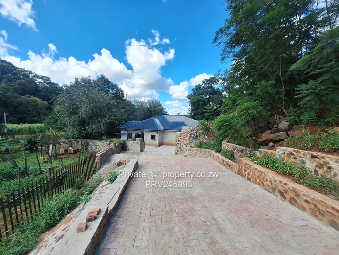 Freshly built, move-in ready new cluster units . . . (Sole Mandate)