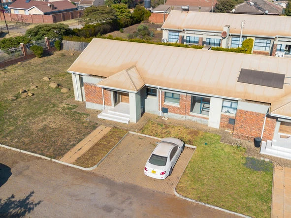 3 Bedroom Garden Flat