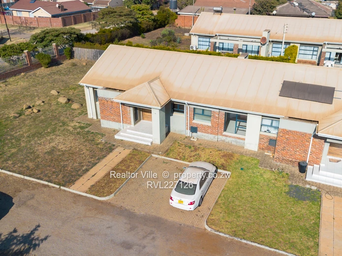 Charming 3-Bedroom Garden Flat for Sale in Malborough