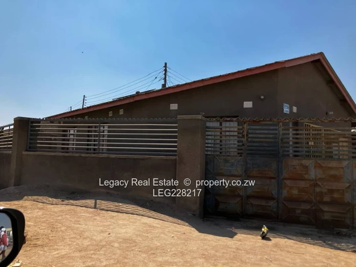 House for Sale – Glenwood Park, Harare.