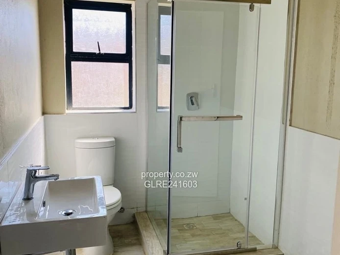 Bright 3BR Avondale Flat with Vaulted Windows & Borehole