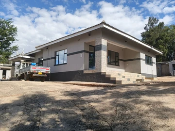 4 Bedroom Cottage