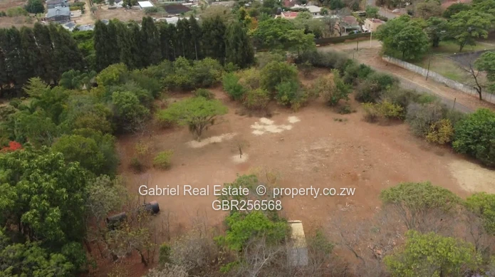Property ideal for redevelopment on 1.65Ha along Windmill lane, Quinington (Sole Mandate)