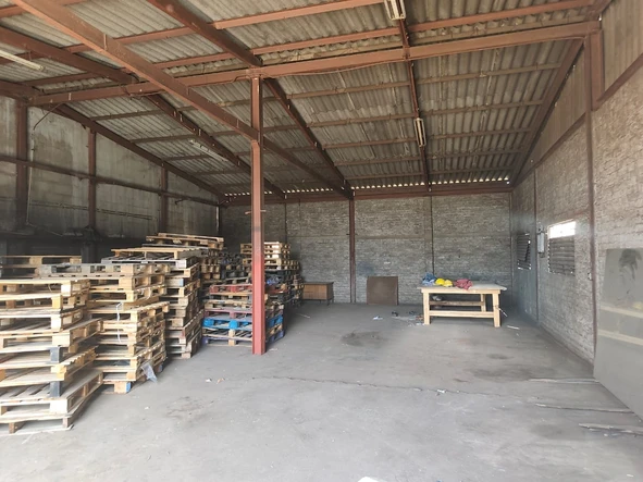 Warehouse & Factory